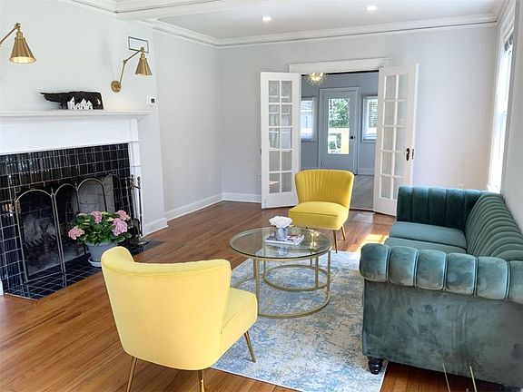 3rd image of 25 Benedict Pl