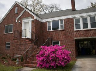 16 Moore Dr, Charleston, SC 29407