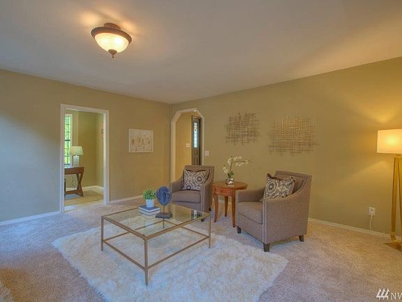 4th image of 5110 58th Avenue Ct W