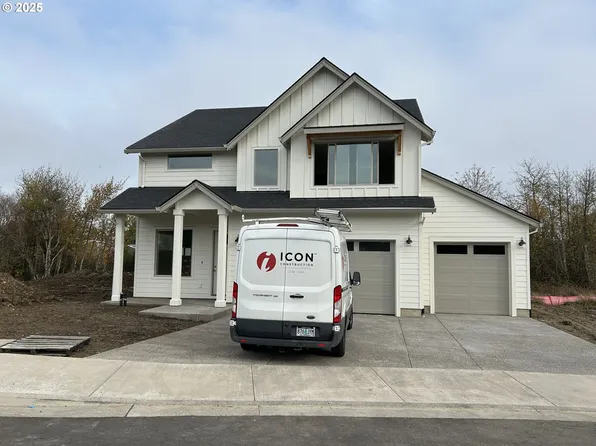 1341 Rachel Ln, Molalla, OR 97038