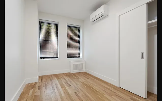 Rented by Sterling Holdings | media 17