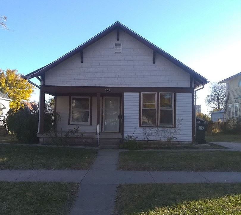 2nd image of 309 E 3rd St