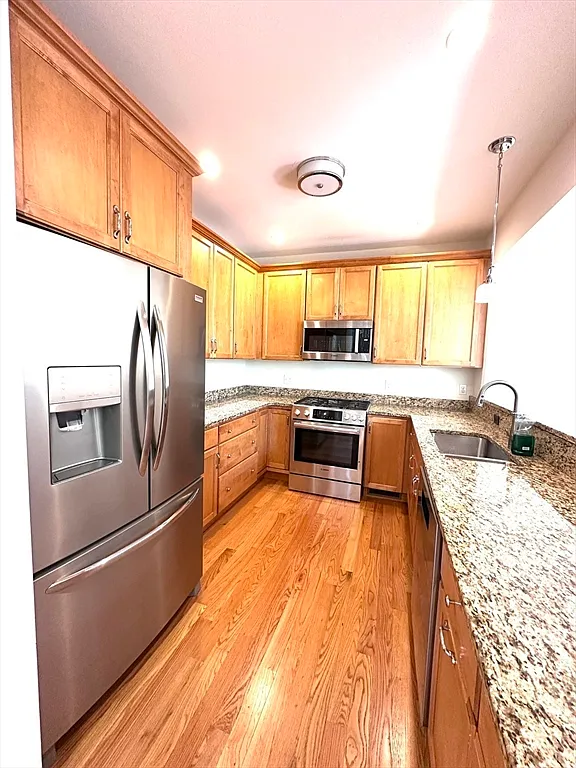 Building Photo - 92 Johnson Woods Dr #92