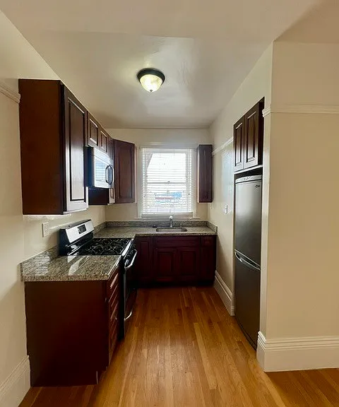 1185 Pine St #32 — Photo 6