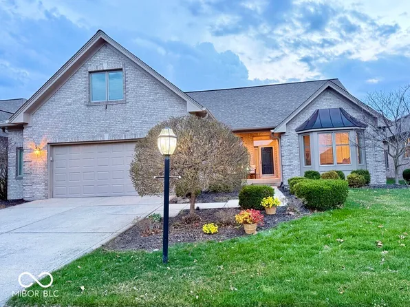 12720 Kiawah Dr, Carmel, IN 46033