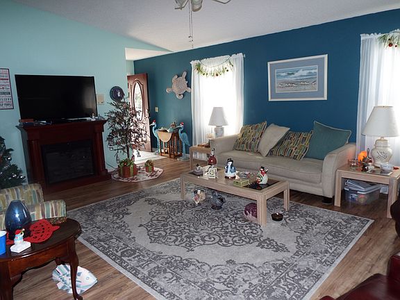 3rd image of 3666 Highland Fairways Blvd