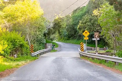 4th image of 29090 Robinson Canyon Rd