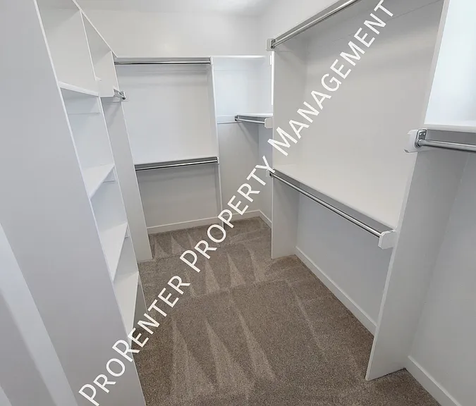 1509 W 450 S — Photo 21