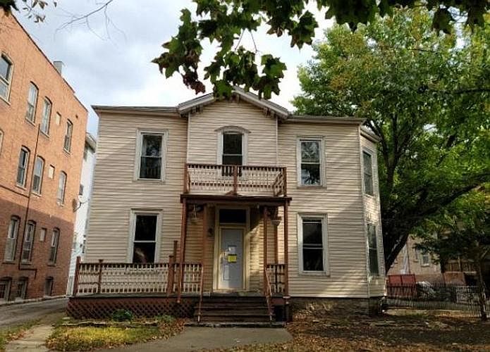1st image of 118 Home Ave