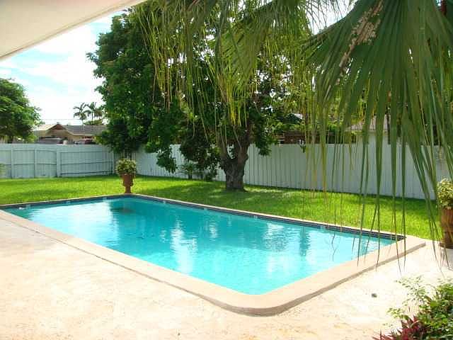 1st image of 19122 SW 95th Ave