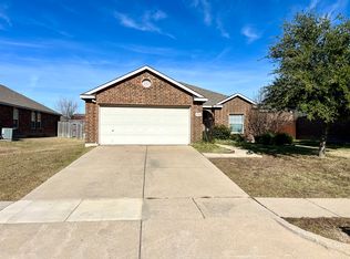 1304 Columbus Ln, Wylie, TX 75098