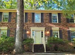 3003 Edgewater Dr, Greensboro, NC 27403