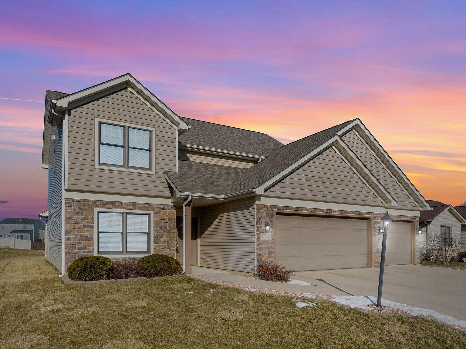 irasutoyazuki★ 13774 Beal Brook Ct, Fort Wayne, IN 46814 | Zillow