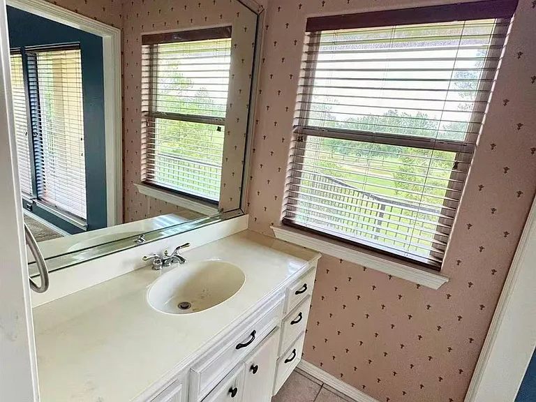 15106 Green Tavern Ct — Photo 38
