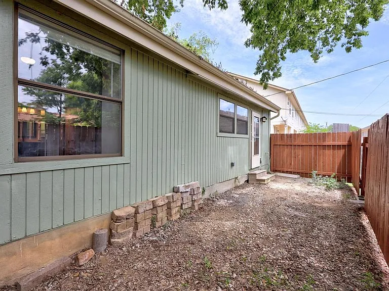 500 Hesters Crossing Rd #411 — Photo 16