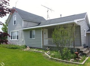 9255 Lake Pleasant Rd, Clifford, MI 48727