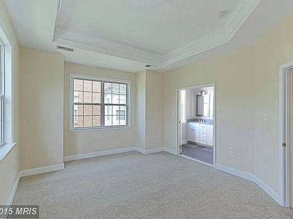 2nd image of 4097 Columbia Pike