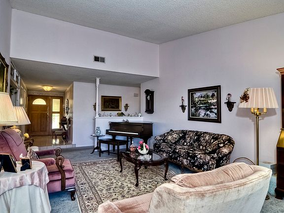 5th image of 1836 Portofino Dr