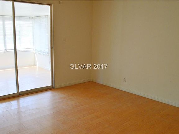 4th image of 3019 Topaz St #0