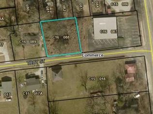 44 Troy St, Commerce, GA 30529