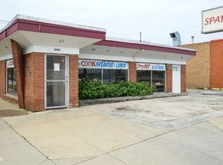 3624 Oakton St, Skokie, IL 60076