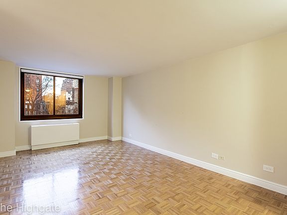 3rd image of 182 E 95th St APT 8C