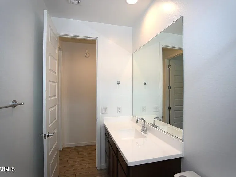 9231 W Montecito Ave — Photo 11