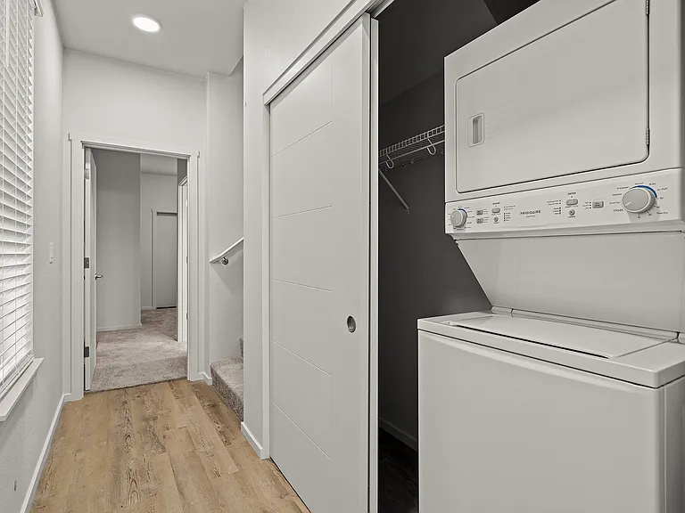 Fir Grove Townhomes — Photo 7