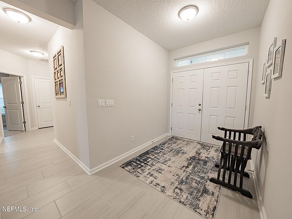 3rd image of 95341 CORNFLOWER Drive