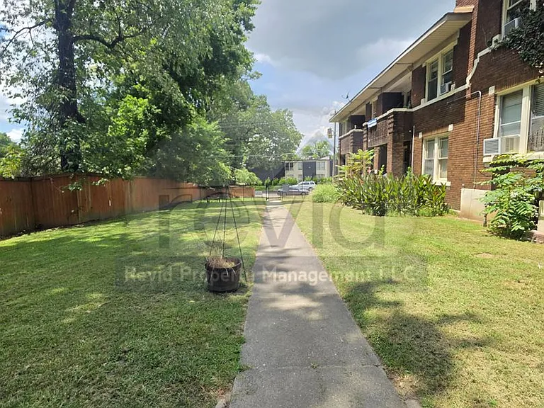 144 N Belvedere Blvd #2 — Photo 18