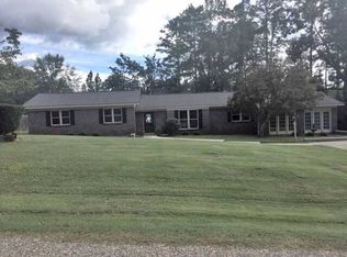 119 Charlotte Cir, Jackson, AL 36545