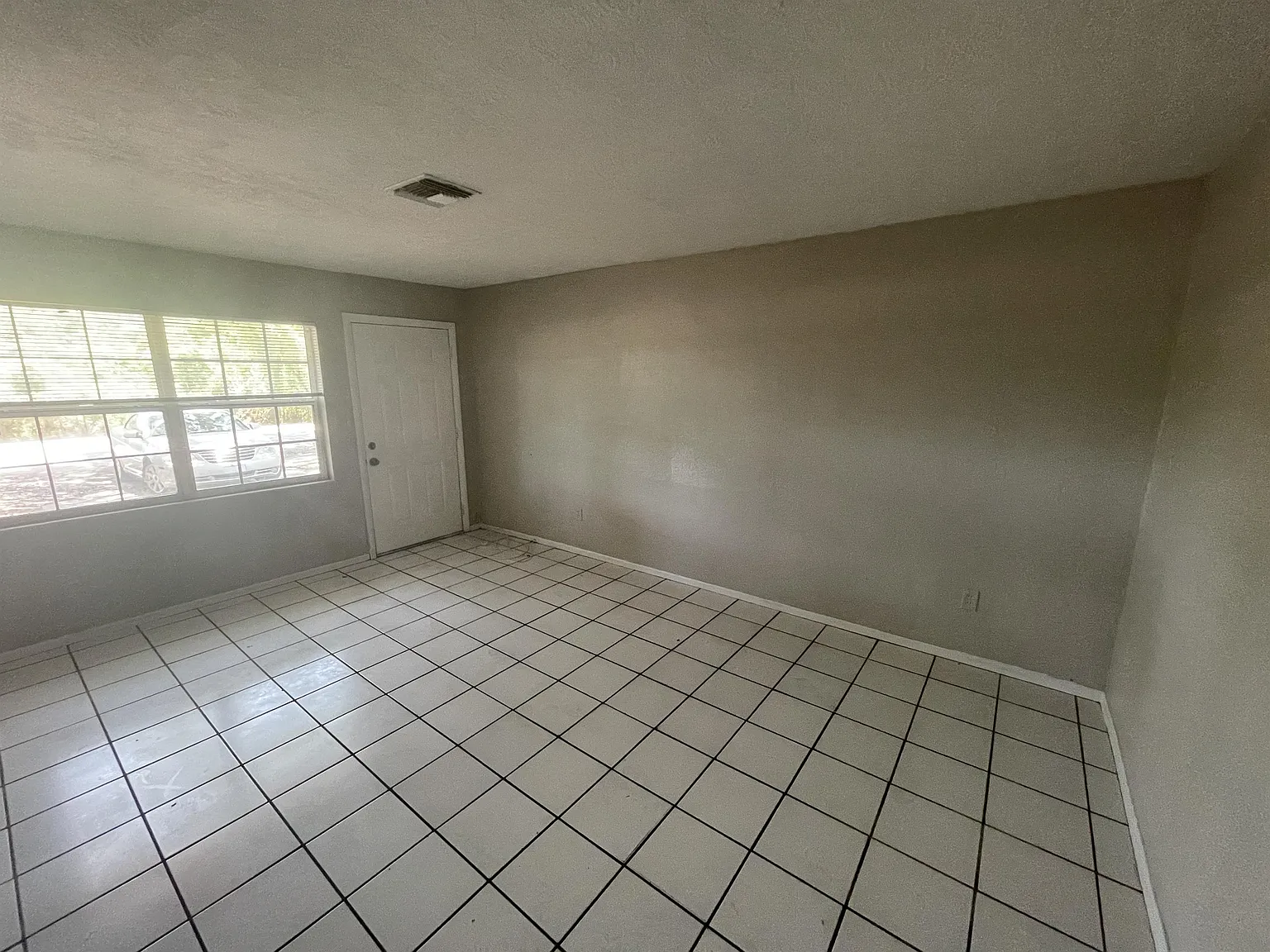 1731 Overbrook Avenue - 1 — Photo 2