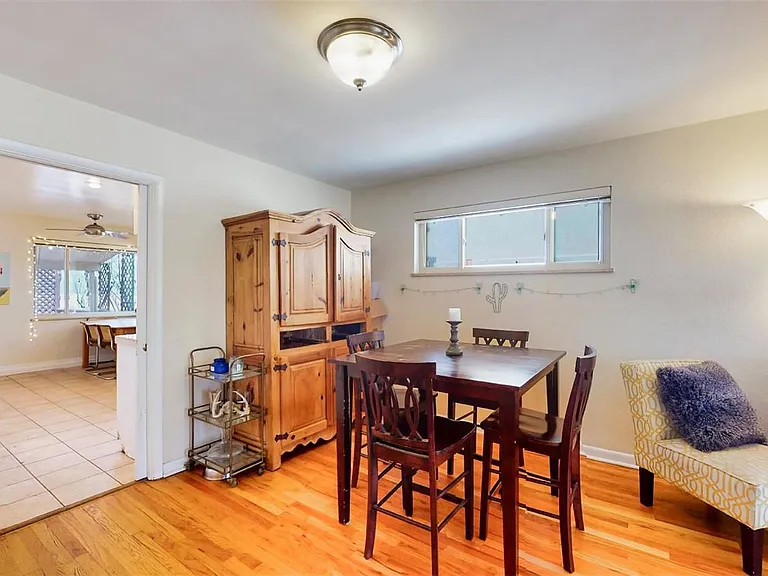 715 Ivanhoe St — Photo 5