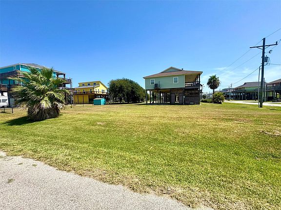 4th image of 882 Gulfview Dr