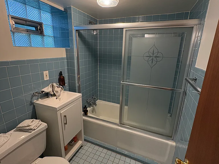 8509 Lawndale Ave — Photo 16