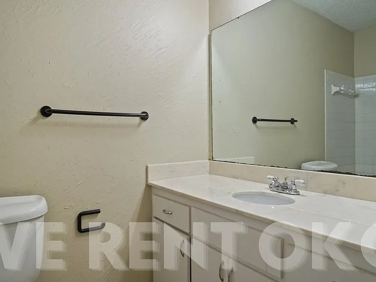 6415 N Peniel Ave — Photo 17