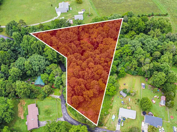 Vinsant Estates Rd, Jacksboro, TN 37757