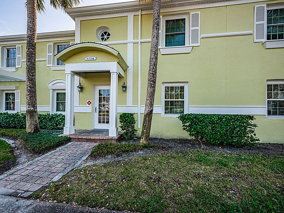 3rd image of 5196 Beach Dr SE APT B