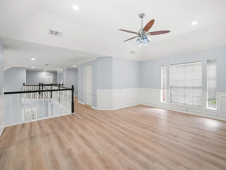 3622 Springhill Ln — Photo 14