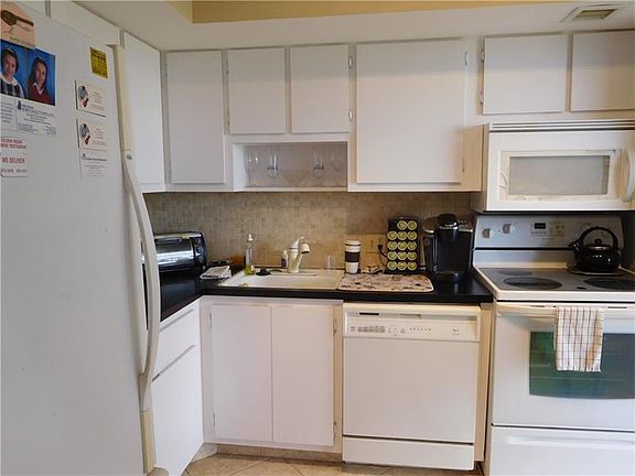 5th image of 3200 N Palm Aire Dr APT 904