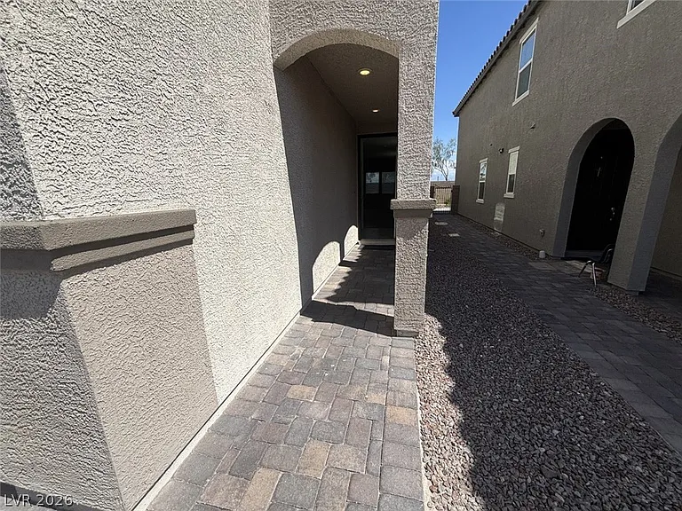 7008 Dandelion Park Ave — Photo 6