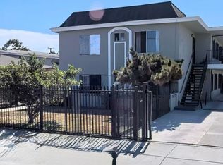 01000-1334, Los Angeles, CA 90044
