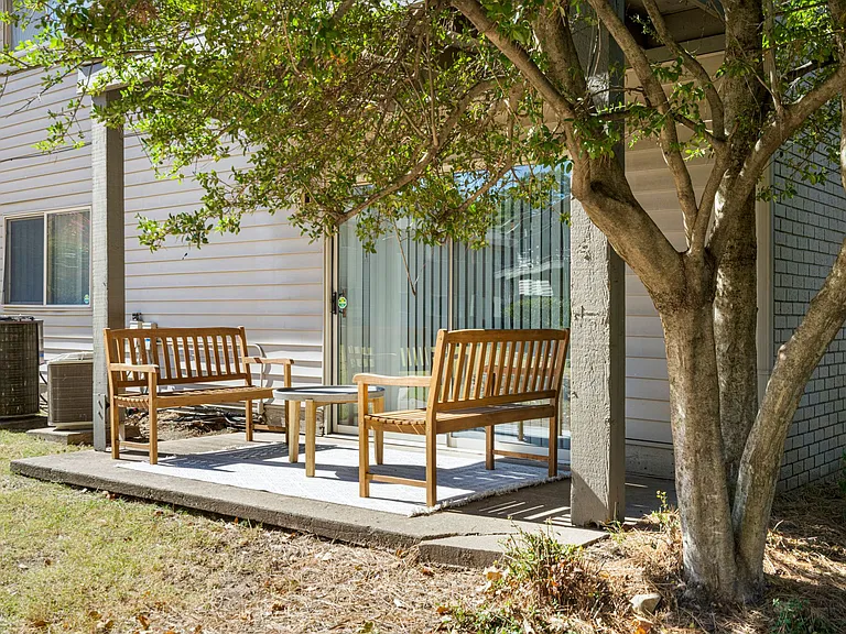 Deerfield Estates - First Months Rent FREE *Select Units Only* — Photo 36