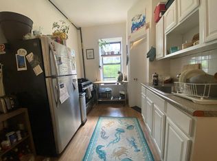 366 S 5th St #4, Brooklyn, NY 11211