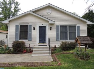 19 Deer Run Dr, Newark, DE 19702