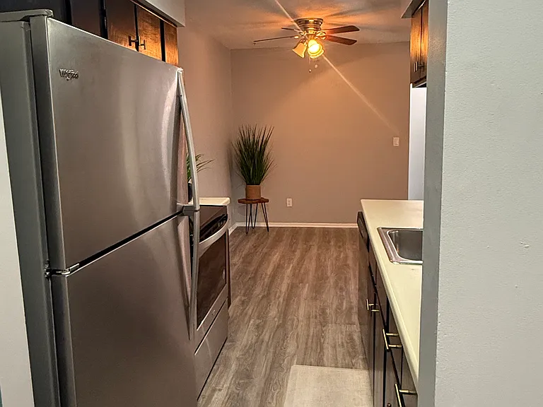 22 Bolton Ct #22 — Photo 9