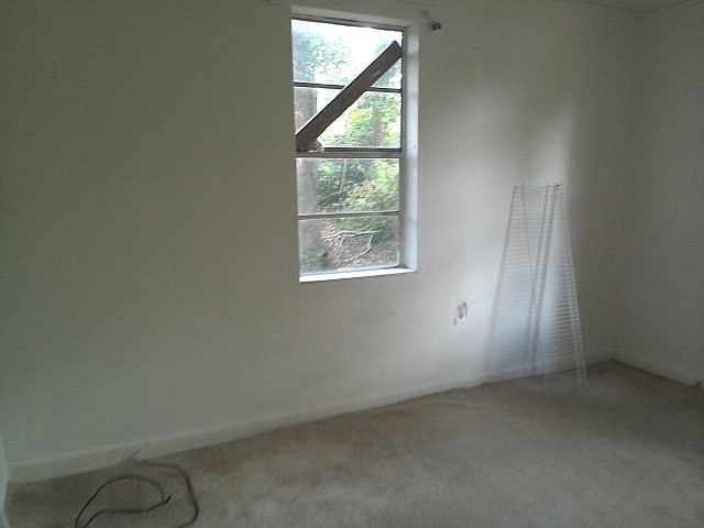 2nd image of 203 Epstein St