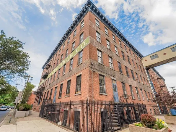 186 Wayne Street image 29 of 35