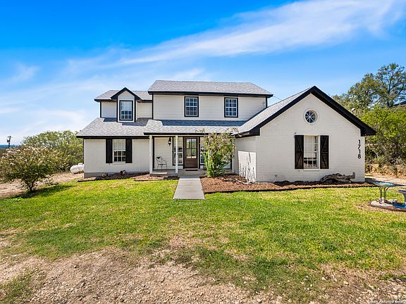 3rd image of 1718 County Road 4511