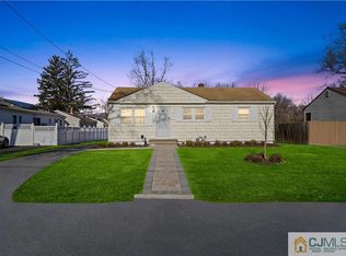 116 Cap Ln, Middlesex, NJ 08846